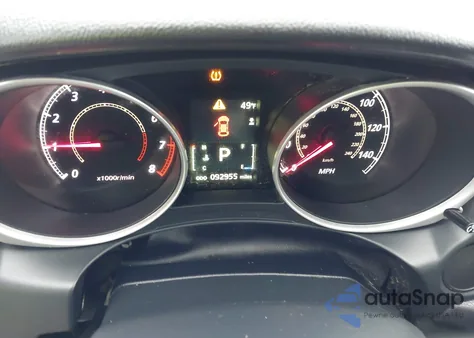 2015 Mitsubishi Outlander Sport Es z USA, uszkodzony, nr VIN 4A4AP3AU4FE058507